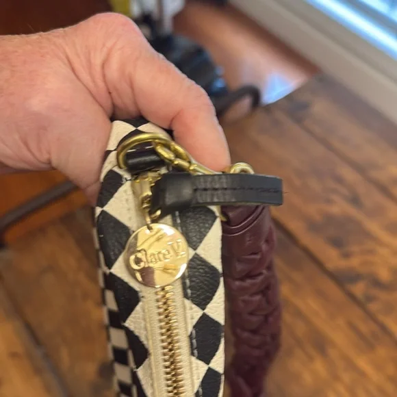 Clare V Checkered Black/Cream Midi Sac with a black shoulder strap - Picture 2 of 8